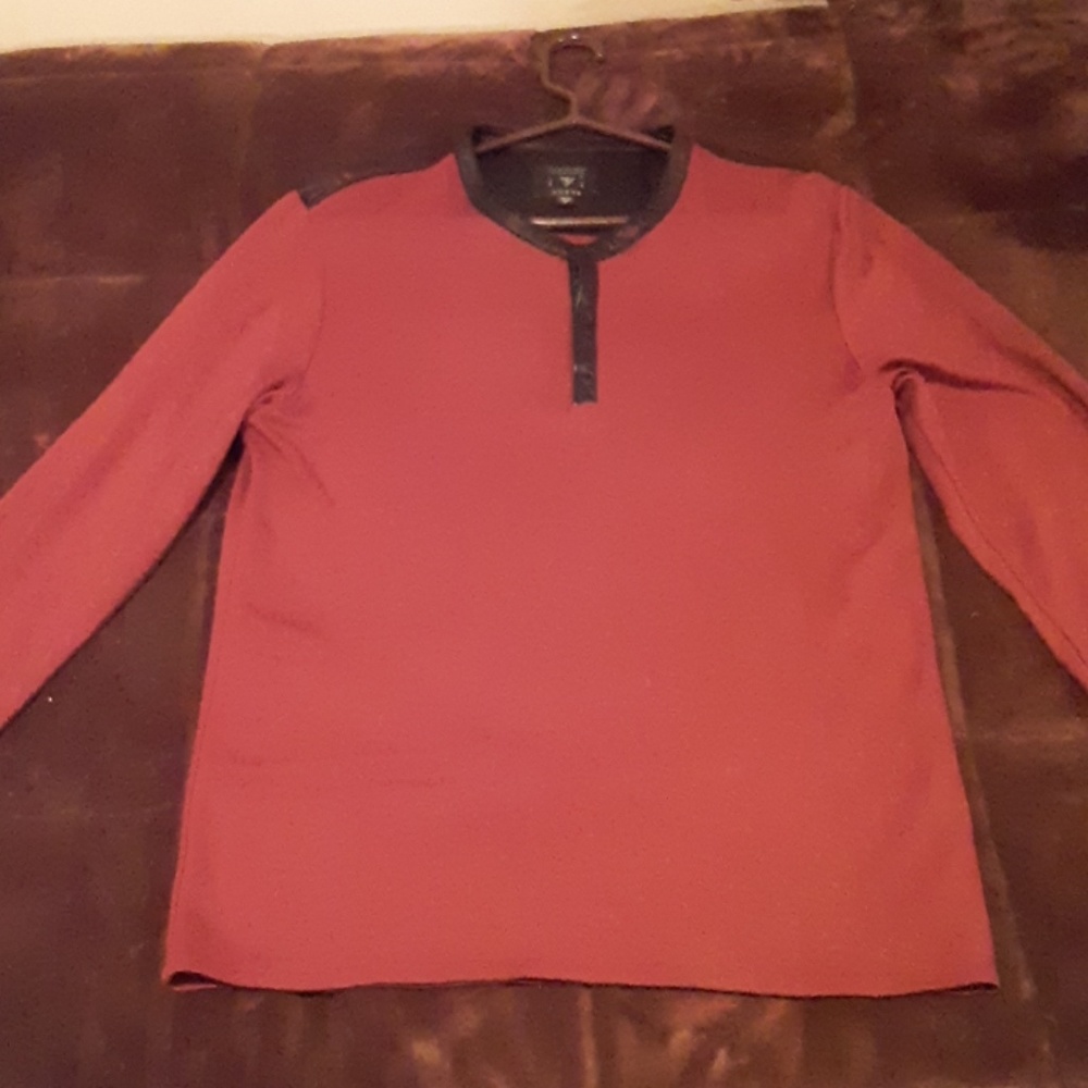 Guess shirt
